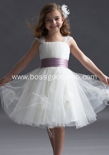 Ball Gown Wide Straps Knee-length Taffeta Yarn Tiered Flower Girl Dress