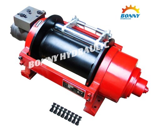 Hydraulic recovery winch for pulling HCP series