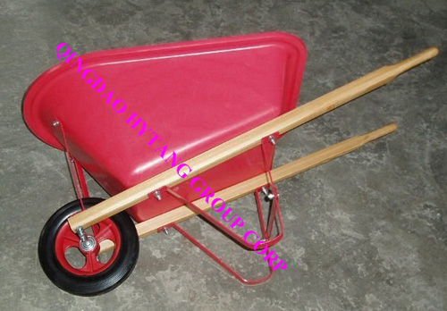 wooden handle 20L plastic tray kid& acute;s wheelbarrow