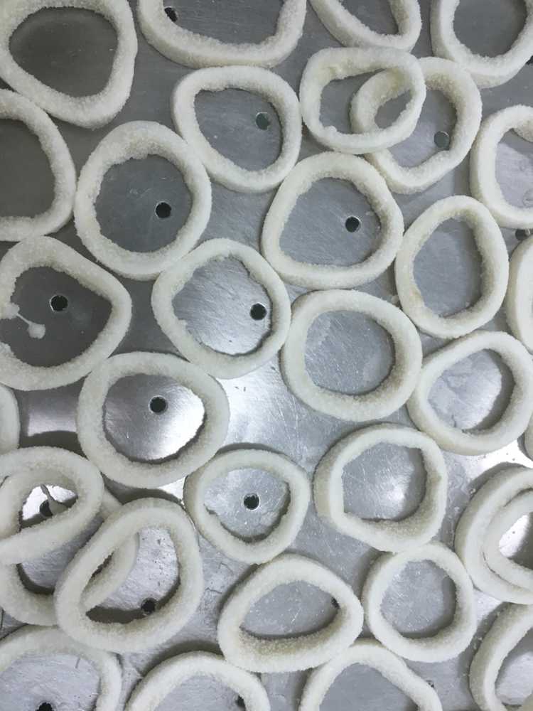 Frozen Illex Squid Ring 20%Glazing Size: 3-7 cm