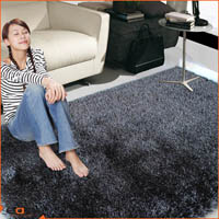 Fine long pile shaggy area rug