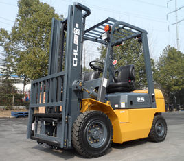 Material Handling 3.0 ton diesel industrial forklift truck with side shifter and pneumatic tyres
