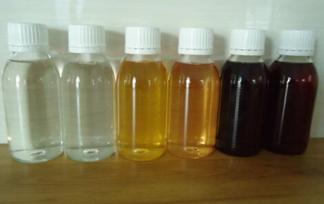 we hot sell 99.9% E-juice and smoke flavors