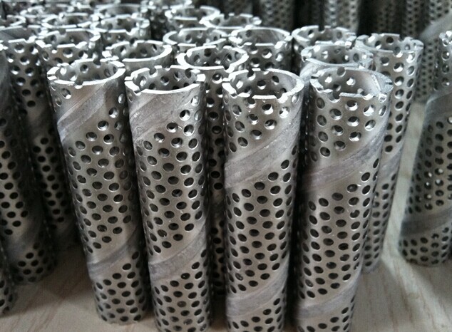 Filter frames stainless steel spiral welded perforated metal pipes center core exporter filter elements in Zhi Yi Da