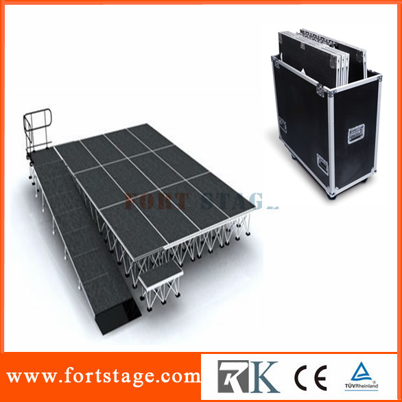 Folding aluminum portable stage 