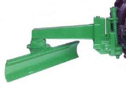 John Deere 672D grader blade