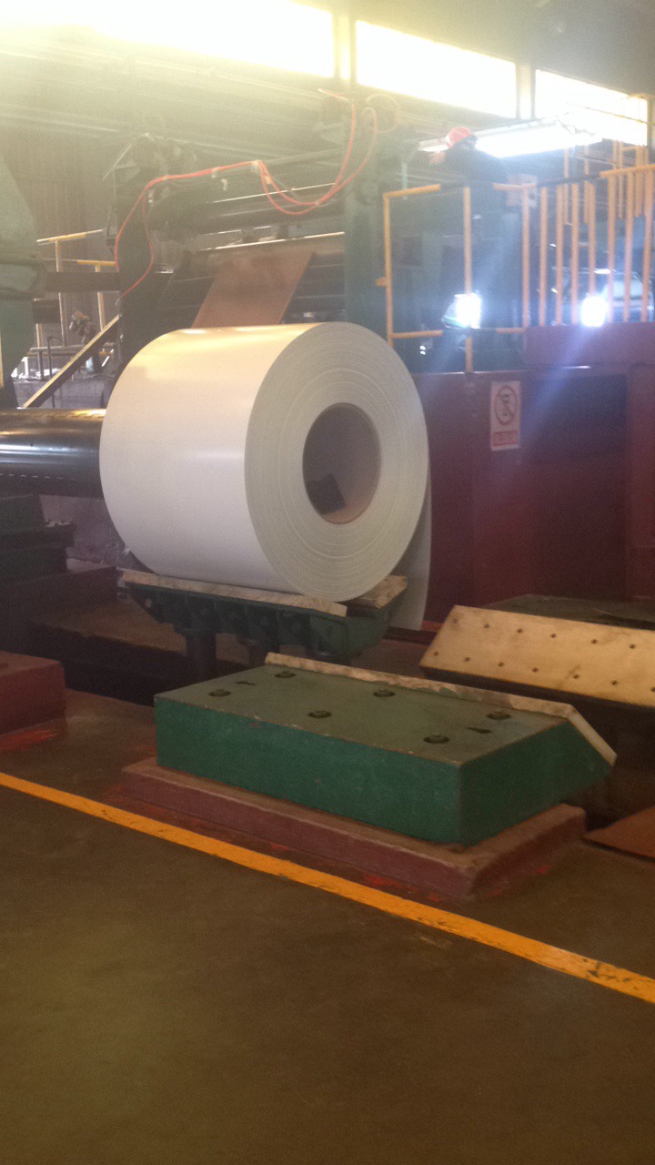 Sell best quality prepainted galvanized steel coil