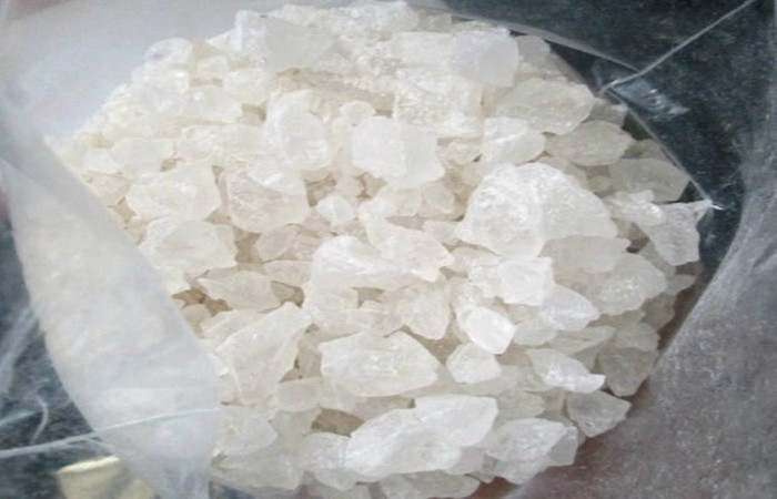 Sell 4-CMC big crystals  (email: sales06@zerunpharma.com