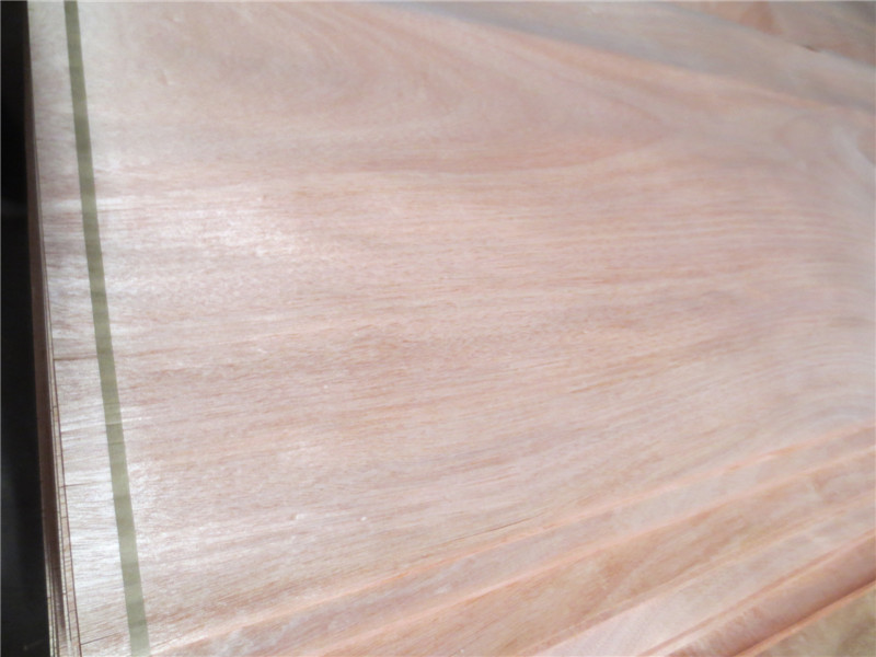 0.15- 0.25mm okoume rotary face veneer linyi
