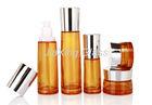 Lacquered Empty Cosmetic Glass Bottles 40ml 100ml Lotion Cream