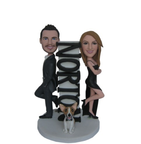 Mr.& Mrs Smith Pet On The Base Custom Wedding Bobbleheads