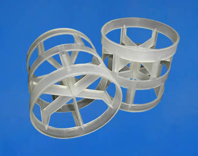 Plastic pall ring