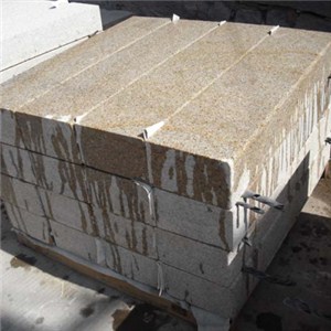 G682 Granite Kerbstone