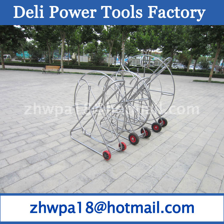 Duct rodder For conduct and clean of the underground cable installation