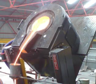 Melting furnace for stainless steel
