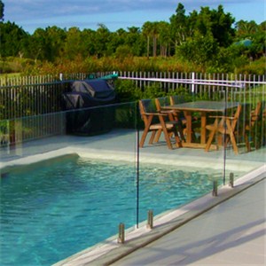 Glass Pool Fencing