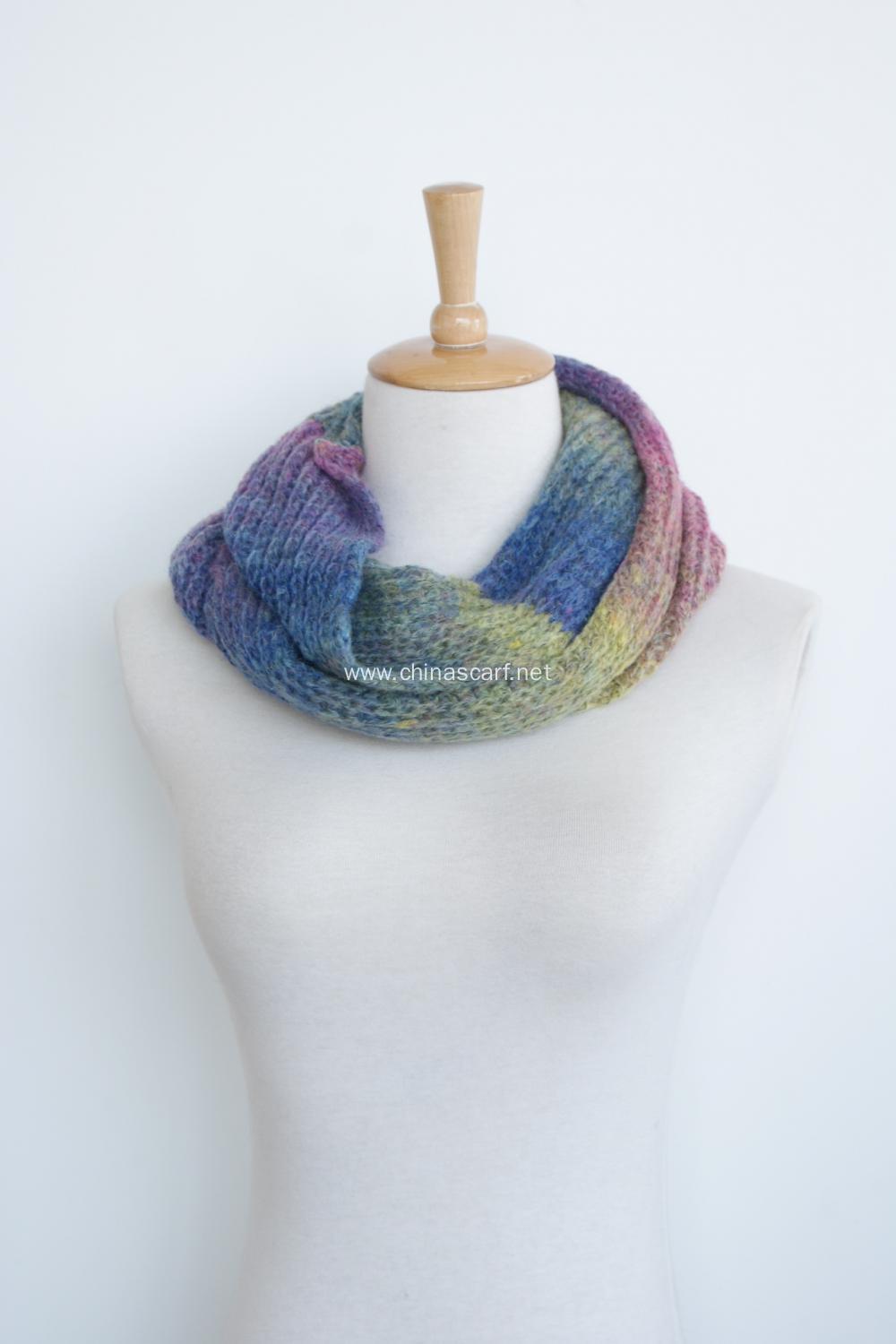 Newest Acrylic Knitted Multicolor Infinity Scarf