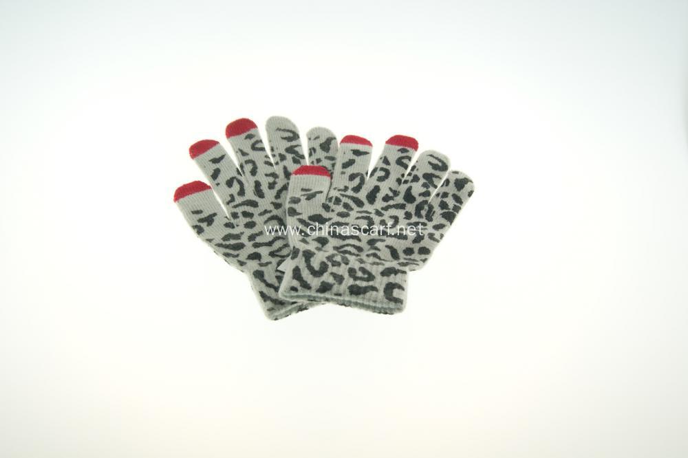 Black And White Leopard Jacquard Magic Touch Glove