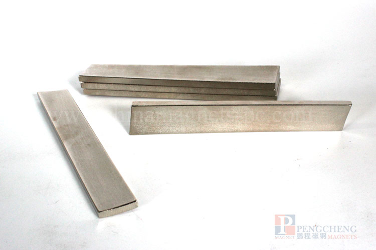 N42 Nickel Coated Neodymium Arc Magnet
