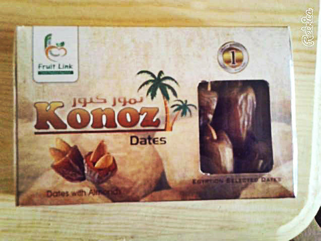 Small Packs of Semi-dried Dates