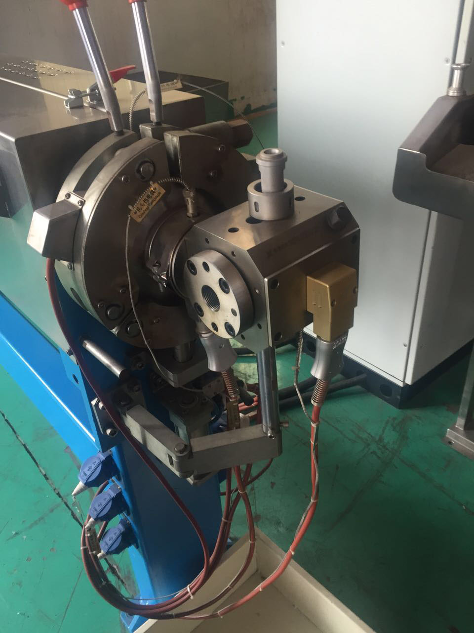 two layers extrusion crosshead