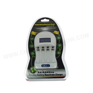 4 Slots Slots Smart Charger With LED Applied To NiMH/NiCD Alkaline Battery