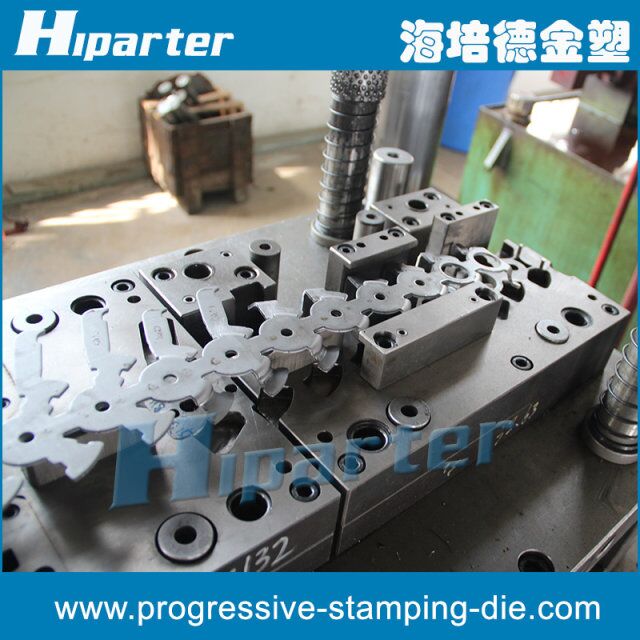 Automobile brands co-supplier of mold manufacturing quality punching tool