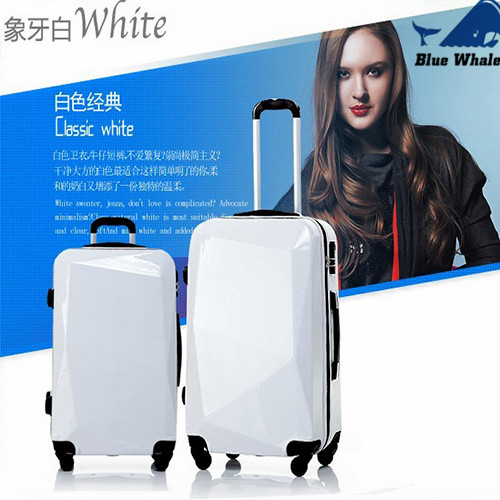 Designer Travel Luggage Bag/Case Trolley Luggage with 360 Turning Wheels