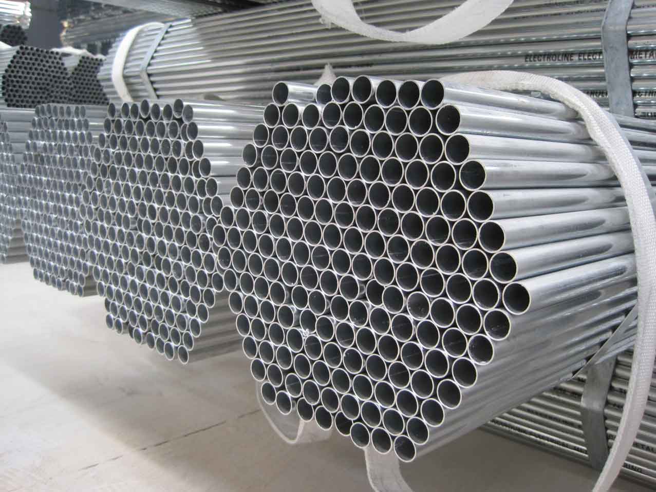 export to india market 40-60g/m2  gi pipe in China Dongpengboda