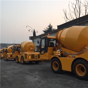 China 3 M3 Self Loading Mixer Truck With High Quality Cheapest Price