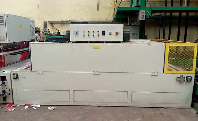 Automatic (POF) Heat Shrinkable Film Packaging Machine