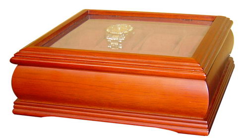 Chic & Stylish Wooden Box for 8 Watches