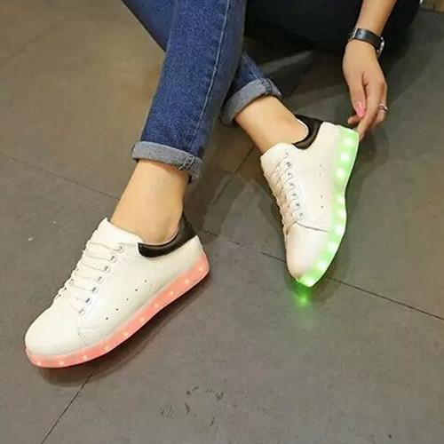 Hot Selling Glow Fashion LED Shoes