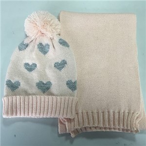 Fashion contrast color kid heart jacquard knitted scarf hat sets manufacturers