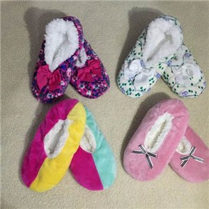 Fuzzy Slippers Ladies In Gross Grain Ribbon