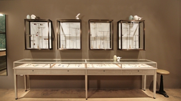 Corner glass display cabinet for jewelry