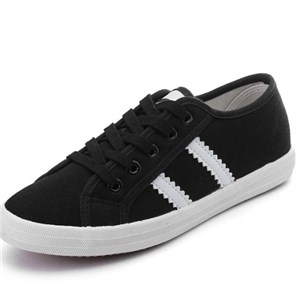 Classic Black White Stripes Women& acute;& acute;s Racer Sneakers