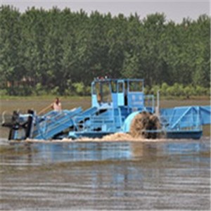 Sargassum Harvester