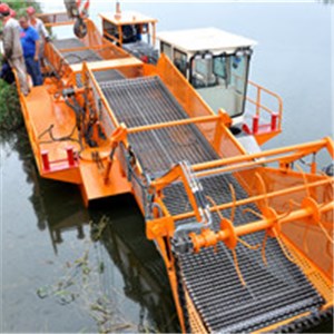 Alligator Weed Harvester