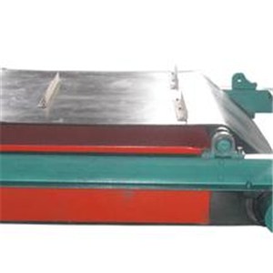 Self-unloading Iron Remover