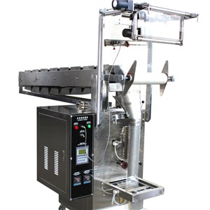 Granule Manual Feeding Packing Machine