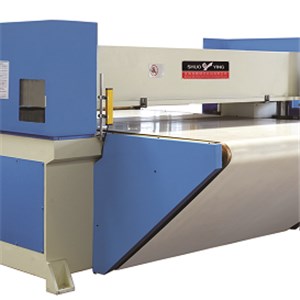 Auto-feeding By Circulatory Conveyer Belt Die Cutting Machine