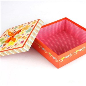 Fashion White Tea Paper Gift Boxes Packaging Box
