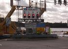 Single Pillar P25 4R2G Portable Traffic Signals , Motorway Electronic Signs For Traffic Management