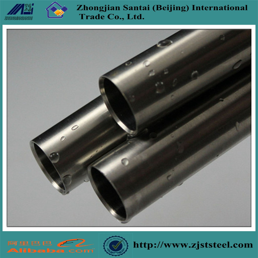 Hot rolling round carbon seamless steel pipe