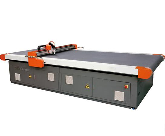 G1-3316 CNC CUTTING MACHINE WITH CONVEYOR