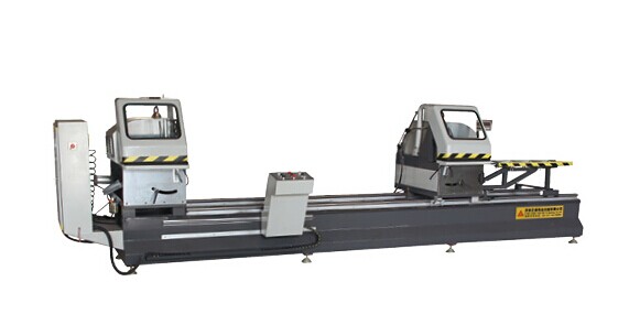 Double head precision cutting saw for aluminum door and window