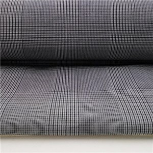 Compact Double Yarn Classic Houndtooth Check