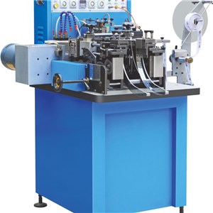 Label Cutting And Folding Machine