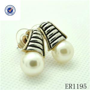 Pearl Earrings